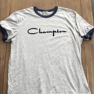 Champion shirt size M